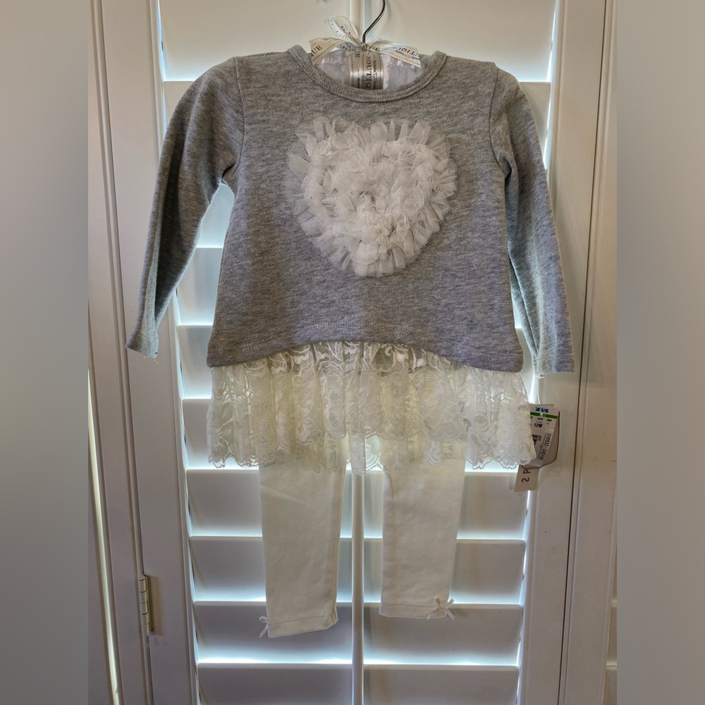 NWT koala kids Gray and White 12m set with Heart and lace design
